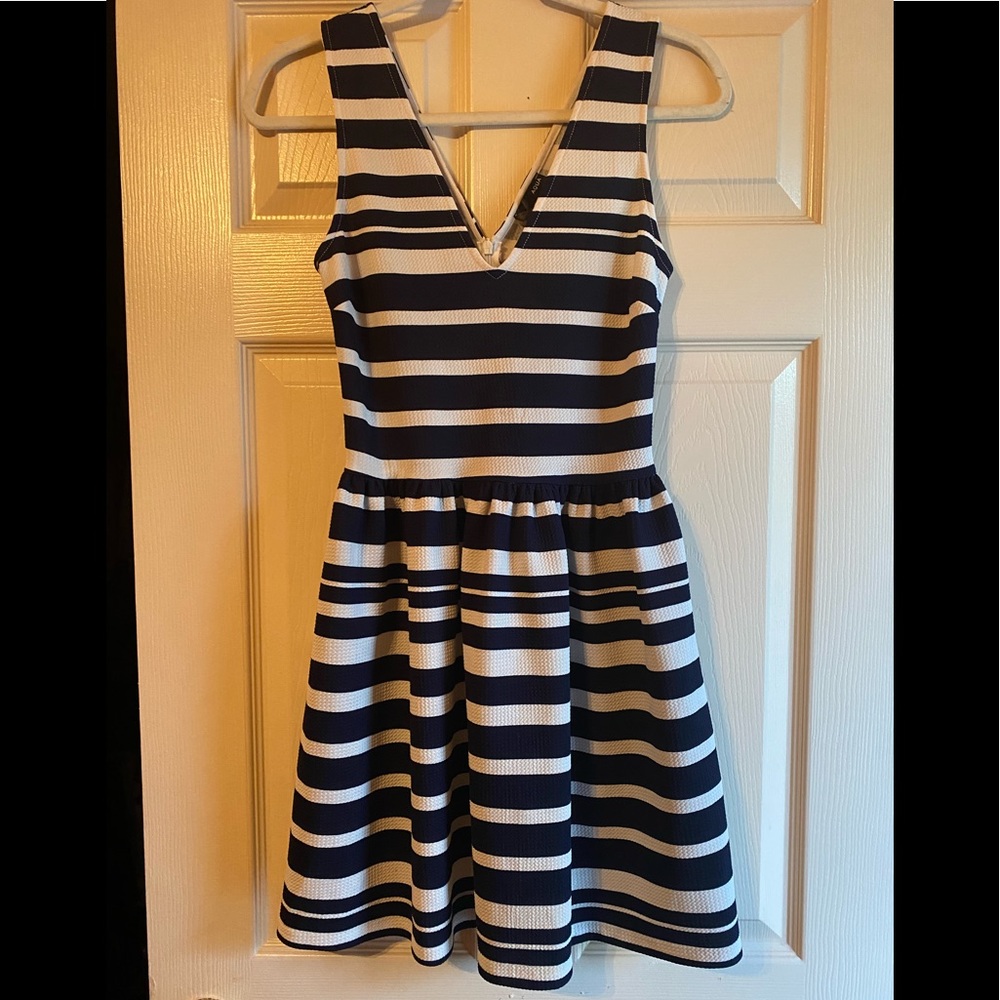 Bloomingdales | Aqua - Navy/White Dress